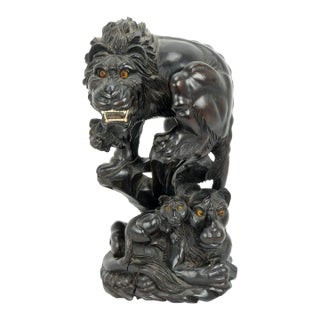 Vintage Japanese Large Carved Wood Sculpture Okimono Lion With Cubs – 20th C For Sale