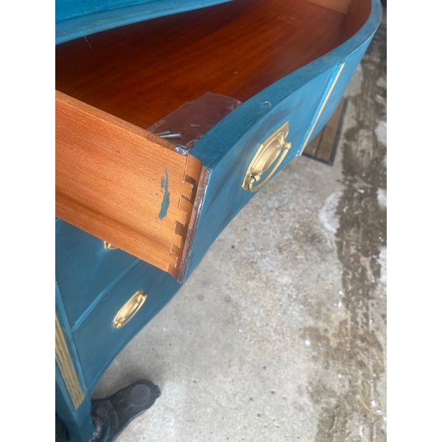 Hepplewhite 1940s Custom Dresser With Mirror and Hepplewhite Handles For Sale - Image 3 of 3