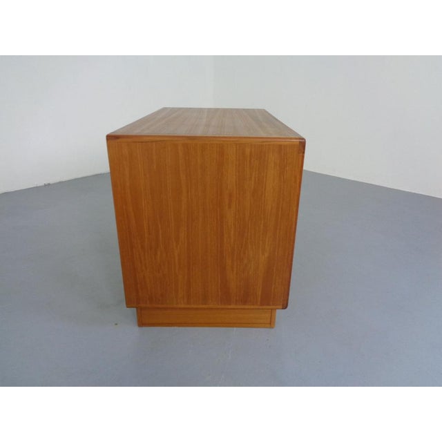 Small Teak Tambour Media Sideboard from Dyrlund, 1970s For Sale - Image 10 of 18