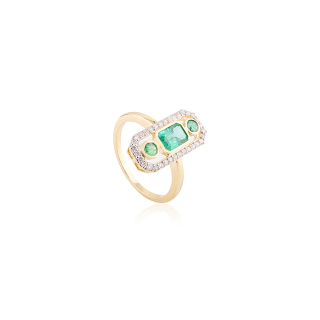Emerald Axis Ring in 18k Yellow Gold Three Stone Ring Size 5 For Sale - Image 4 of 12