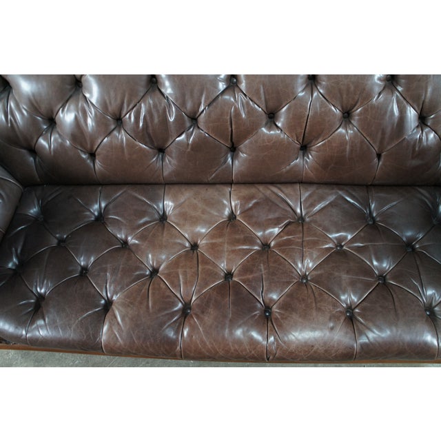 Late 20th Century Baker Furniture Stately Homes Tufted Brown Leather & Walnut Chatsworth Sofa For Sale - Image 11 of 15