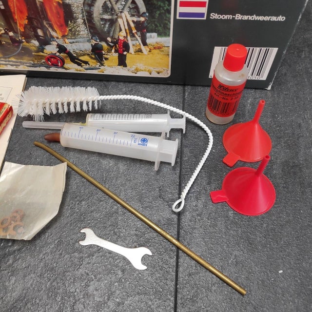 Wilesco Steam Pump D 305 Fire Brigade Steam Engine, 1980s For Sale - Image 18 of 18