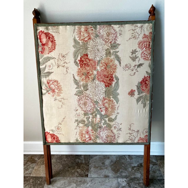 Wood Antique Victorian Two-Panel Floral Fabric Folding Floor Screen With Finials For Sale - Image 7 of 18
