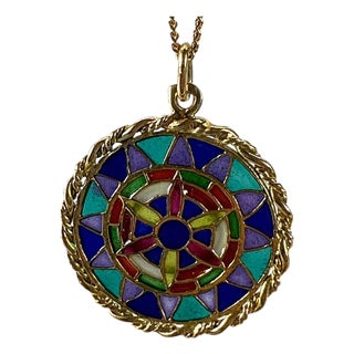 French Window Plique-À-Jour Pendant Medal in Enamel and 18 Karat Yellow Gold, 1930s For Sale