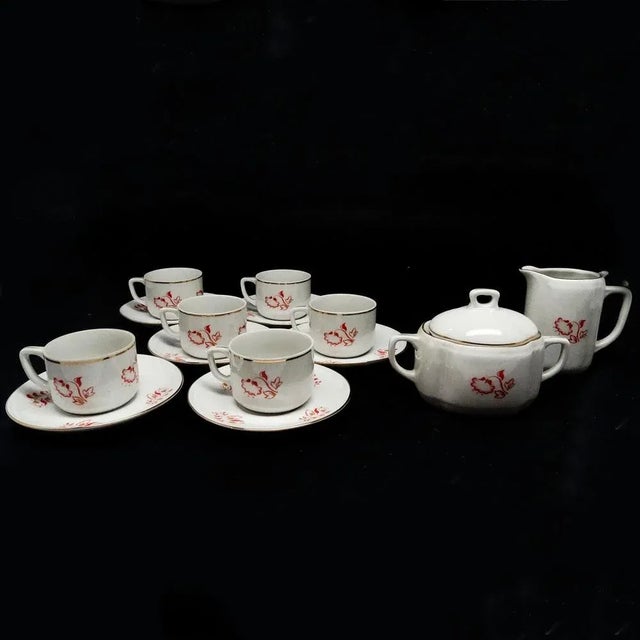 Cream Art Deco Coffee Cups and Saucers from Ćmielów Factory, Poland, 1930s, Set of 14 For Sale - Image 8 of 9