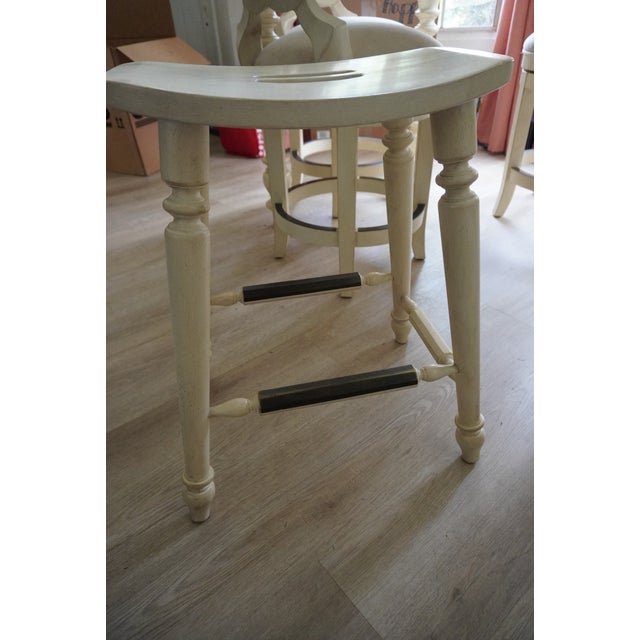 Mid 20th Century White Pedestal Dining Table With Leaf and Upholstered Chairs – Seats 8 For Sale - Image 10 of 12