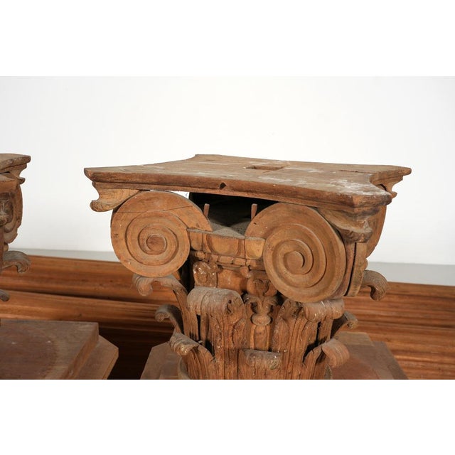 Antique Corinthian Columns, 1700s, Set of 2 For Sale - Image 11 of 12
