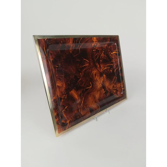 Vintage Serving Tray in Faux Tortoiseshell Acrylic Glass and Brass, Italy, 1970s For Sale - Image 4 of 17