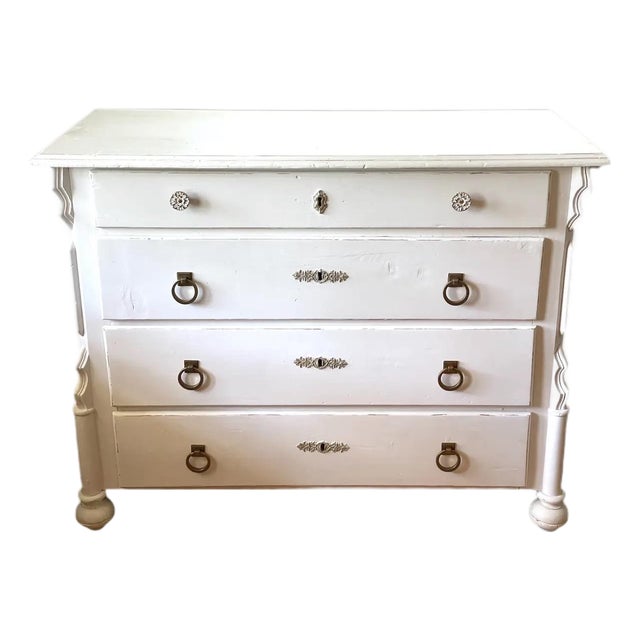 Early 20th Century German Pine Chest of Drawers For Sale