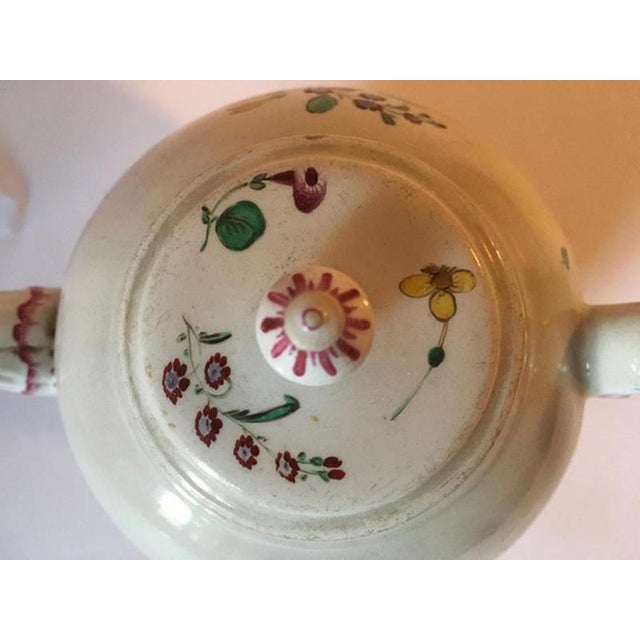 Doccia Porcelain Tea Pot with Floral Decor by Richard Ginori, Italy, Late 18th Century For Sale - Image 5 of 18