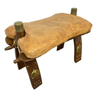 Vintage Ottoman in Oak For Sale