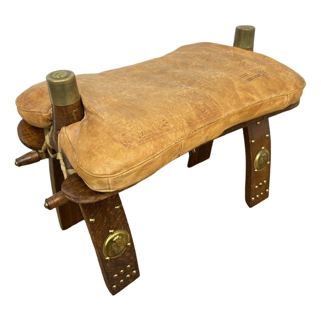 Vintage Ottoman in Oak For Sale