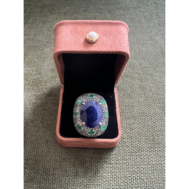 Blue Bochic “Orient” Vintage Sapphire & Emerald Ring Set In 18K Gold & Silver For Sale - Image 8 of 11