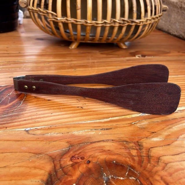 Wood Vintage Modern Salad Servers Tongs Red Iron Bark Wood and Brass For Sale - Image 7 of 8