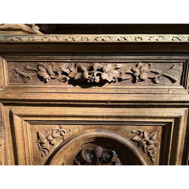 French Carved Oak Hunting Cupboard, 1860 For Sale - Image 9 of 18