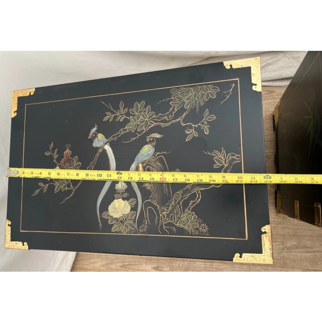Vintage Set of Two Chinoiserie Nightstands Side Tables Japanese Tansu Inspired For Sale - Image 11 of 12