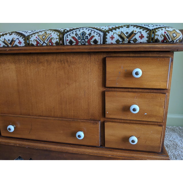 1970s Traditional Lane Cedar Chest With Cushion Top Chairish
