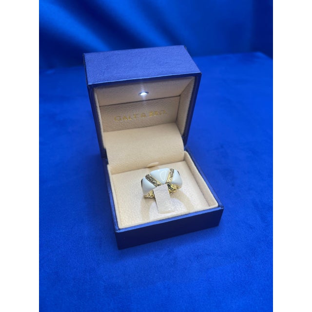 Diamond White Beige Cream Ivory Enamel Eternity Band Unique 18k Yellow Gold Ring, Size 7.5 For Sale - Image 9 of 18