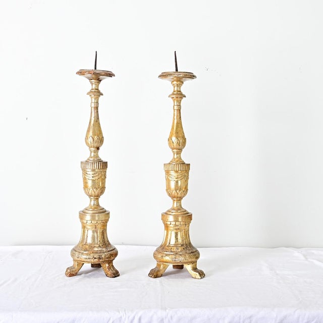 French French Pair of 18th Century Gilt Candlesticks For Sale - Image 3 of 13