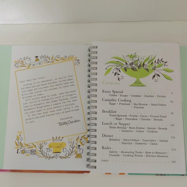 1950s Betty Crocker's Cookbook for Boys and Girls, 1950s & Betty Crocker Kids Cook Cookbook 2015 For Sale - Image 5 of 7
