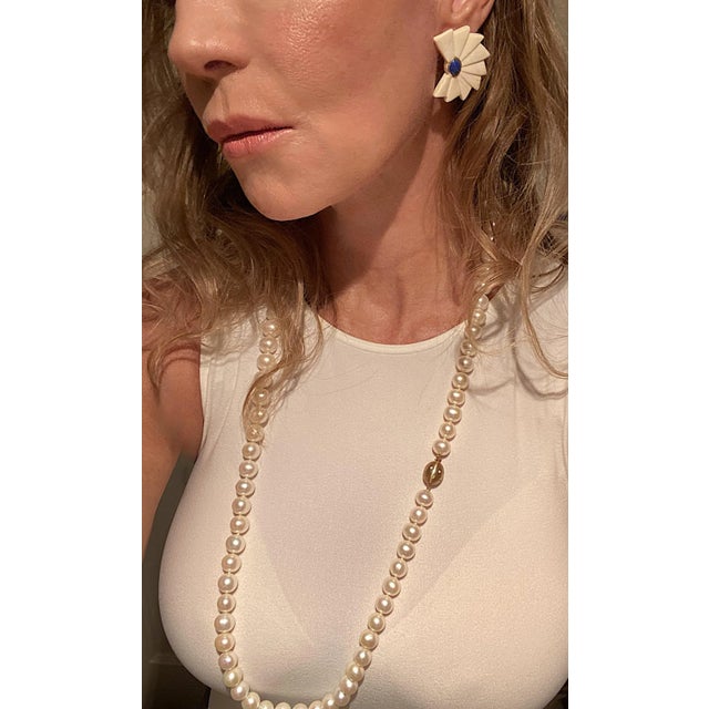Art Deco Art Deco 14kt Gold and Blue Lapis Earrings, Pair, Circa 1980s 1990s For Sale - Image 3 of 7