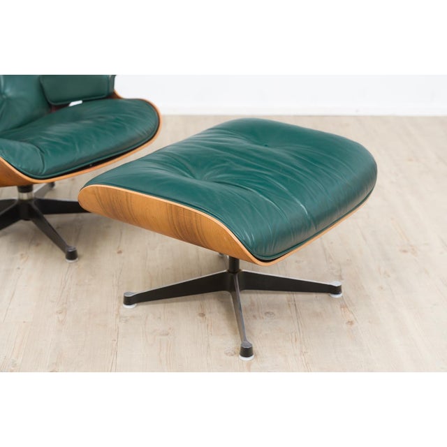 Set of Vintage Lounge Chair with Ottoman in Avocado Green by Charles and Ray Eames for Herman Miller, 1970s For Sale - Image 14 of 18