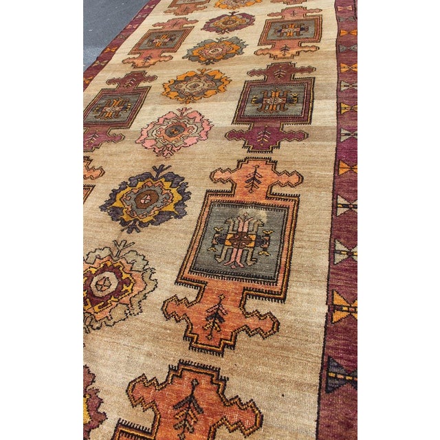 Mid 20th Century Long Gallery Turkish Runner With Geometric Design in Tan, Orange, Gray & Purple 6'6 X 17'2 For Sale - Image 5 of 8