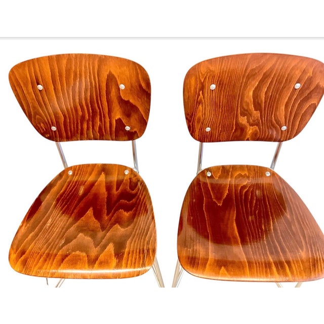 Mid-Century Modern Minimalist First Edition Aluflex Stackable Folding Chairs from Armin Wirth, Switzerland, 1950s, Set of 4 For Sale - Image 9 of 18