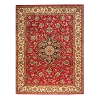 H1 Middle Eastern Rug in Wool For Sale