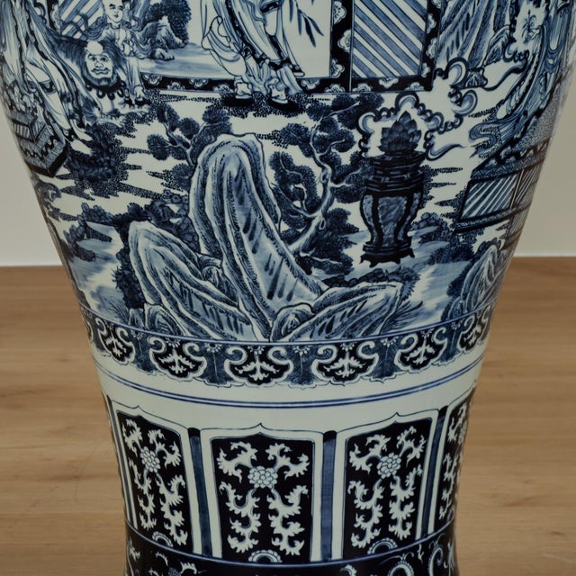 Pair of Chinese Blue and White Porcelain Palace Urns For Sale - Image 12 of 18