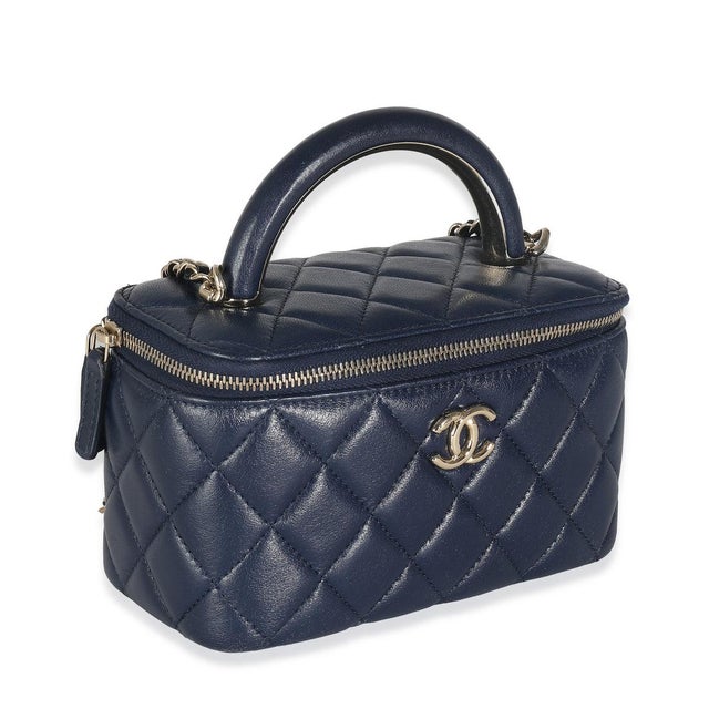 Contemporary Navy Quilted Lambskin Top Handle Vanity Case With Chain For Sale - Image 3 of 9