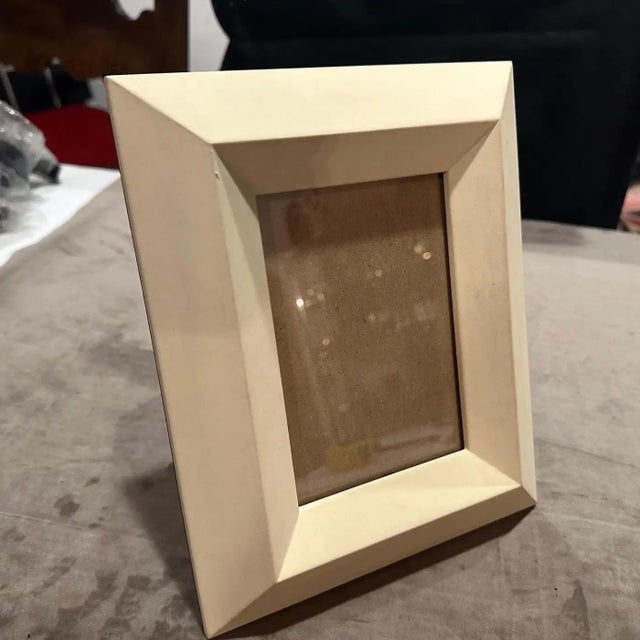 1990s 1990s Modern Ivory Lacquered Wood Italian Picture Frame by Bussolari For Sale - Image 5 of 11