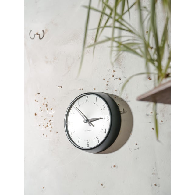 20th Century Satin Black Clock from Magneta for GPO, England, 1950s For Sale - Image 9 of 10