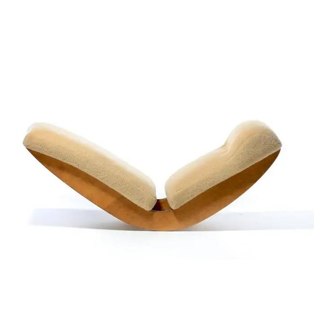 Wood Sculptural Walnut Rocking Chaise Lounge in Soft Butterscotch Shearling C. 1980 For Sale - Image 7 of 12