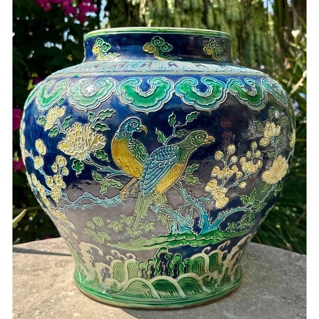 Rare Ming Dynasty Fahua Ware Globular Jar /Vase Vibrant Bird & Flower Motif For Sale - Image 9 of 18