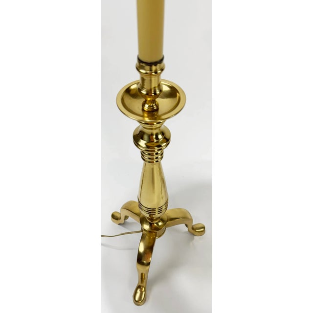 Metal Vintage Brass Tripod Slipper Footed Buffet Table Lamps, Pair For Sale - Image 7 of 7