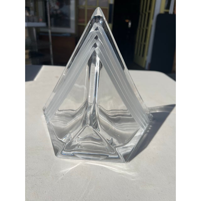 Vintage Postmodern Mikasa "Legacy" Frosted Geometric Crystal Centerpiece Bowl For Sale - Image 9 of 10