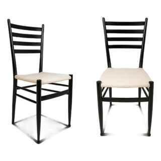 Set of Twelve (12) Mid-Century Italian Modern Bespoke Ebonized High-Back Dining Chairs in White Bouclé After Gio Ponti, Italy, C. 1960's For Sale