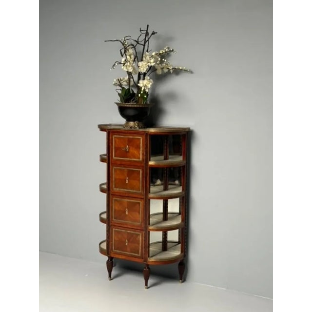 French Louis XVI Demilune Chest of Drawers, Vitrine / Showcase Cabinet For Sale In New York - Image 6 of 12