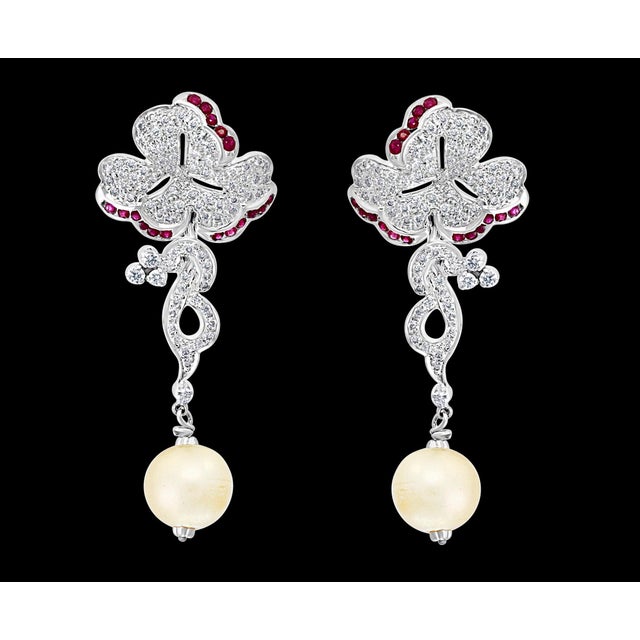 2010s Pearl Ruby and Diamond Necklace and Earrings 18 Karat White Gold, Suite, Estate For Sale - Image 5 of 18