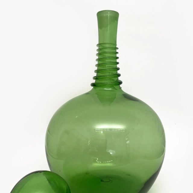 Blenko Vintage Green Blenko Myers Decanter With Spiral Wrap For Sale - Image 4 of 11