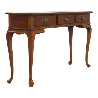 Hickory Manufacturing Vintage Cherry Queen Anne Console Table For Sale