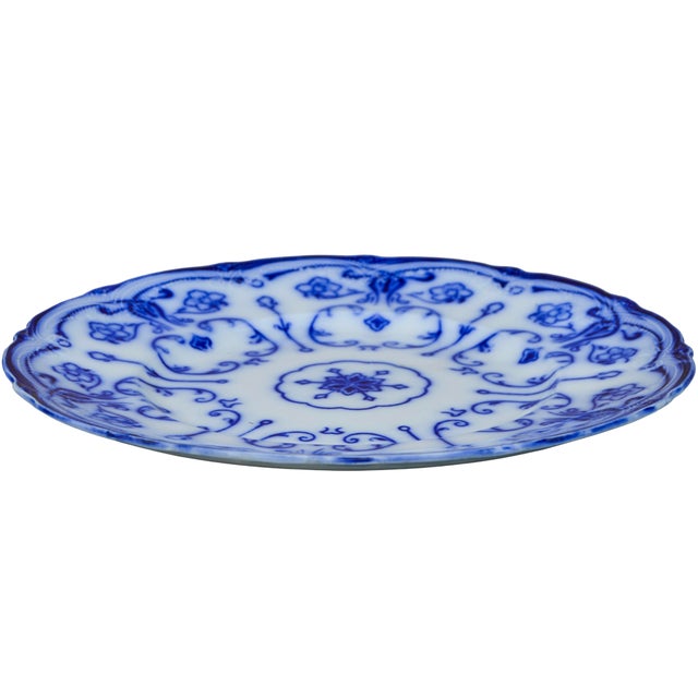 Late 19th Century Late 19th Century Handmade English Blue-Patterned Porcelain Accent Plate For Sale - Image 5 of 7
