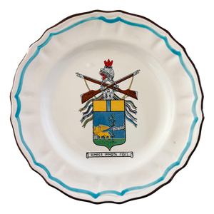 Vintage Italian Majolica Heraldic Plate – 84th Infantry Regiment "Venezia"
