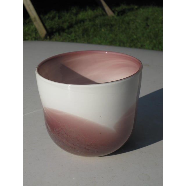 White Late 20th Century Hand Blown Bowl Vitrix Hot Glass M B 9/79 For Sale - Image 8 of 10