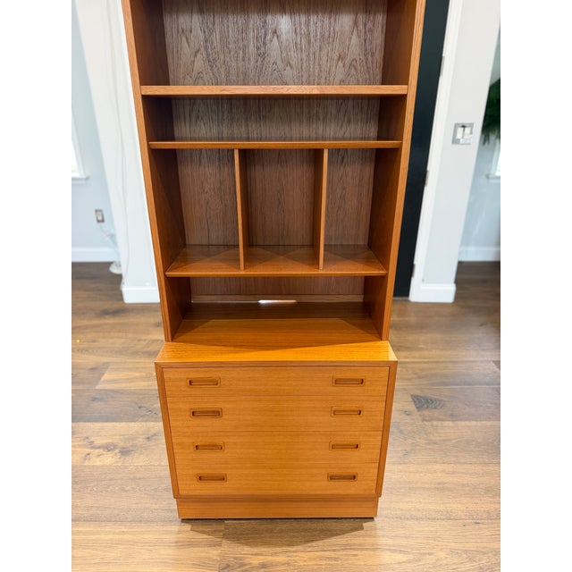 Mid-Century Modern Vintage Danish Modern Carlo Jensen for Hundevad Teak Modular Bookcase With Four-Drawer Chest, Denmark, C. 1960s For Sale - Image 3 of 15