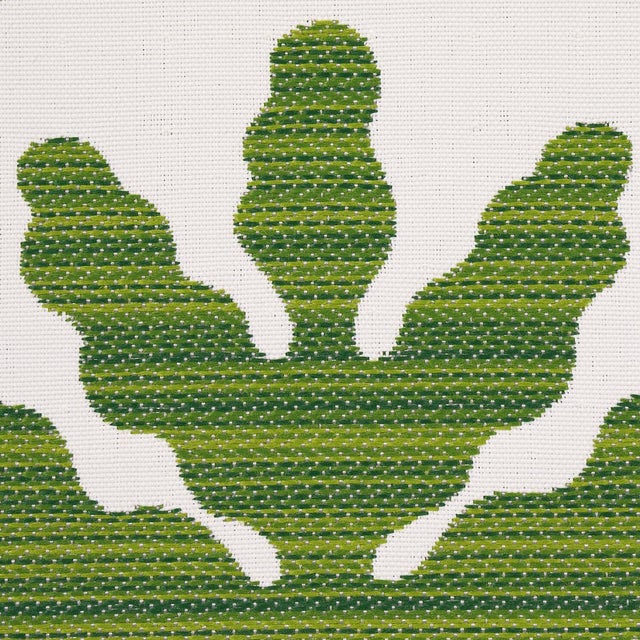 Contemporary Sample - Schumacher Palma Sola Indoor/Outdoor Fabric in Green For Sale - Image 3 of 5