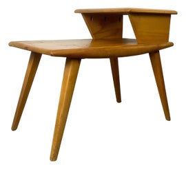 Example of Heywood-Wakefield Tables