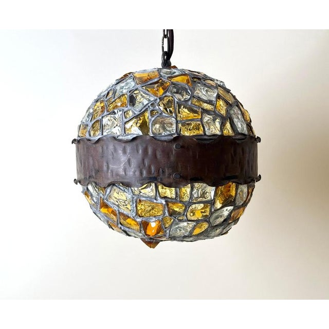 Art Nouveau Austrian Amber and Clear Chunk Glass Globe Pendant, 1910 For Sale - Image 8 of 18