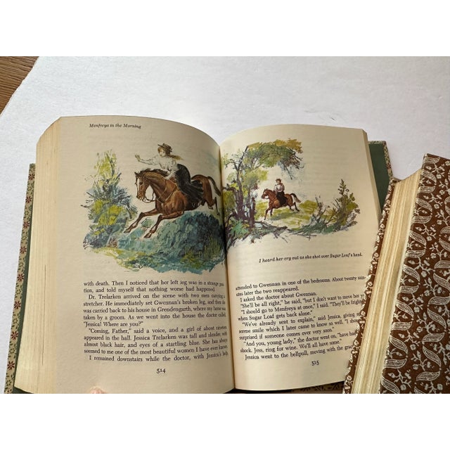 Paper Vintage Readers Digest Condensed Books - Set of 2 For Sale - Image 7 of 9